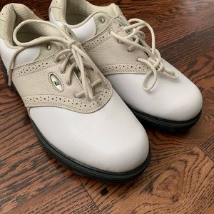 Ladies New Balance Golf Shoes